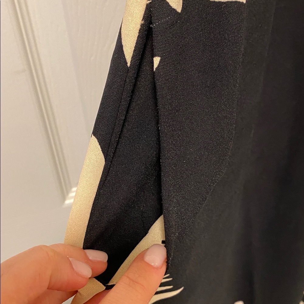 Cato Fashions Dress Size Medium Petite with Pockets - Picture 5 of 8